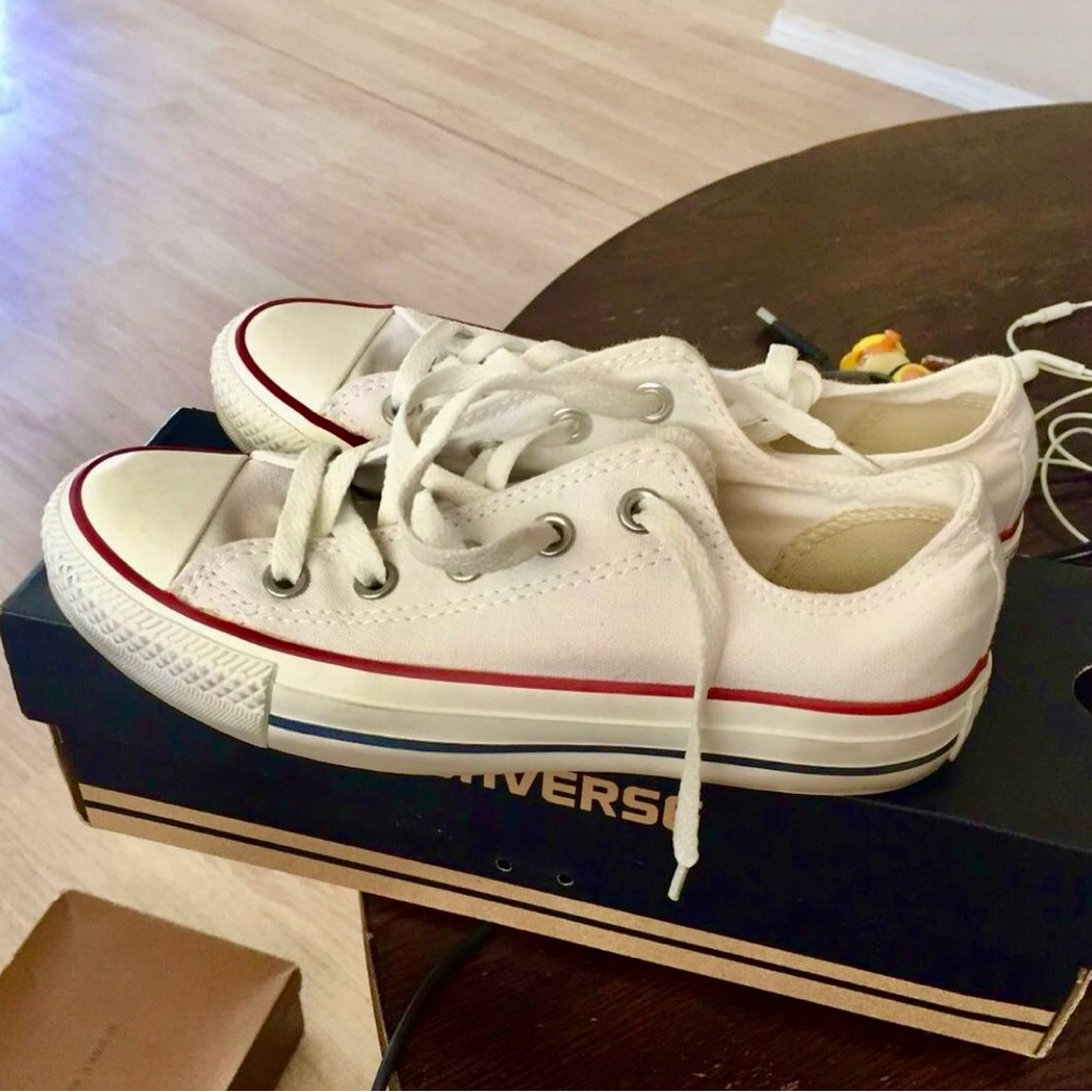 Women’s Converse All Star OX Optical White Size 5.5